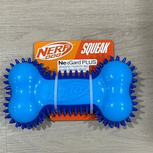 Nerf Dog Blue Squeak Toy *NWT